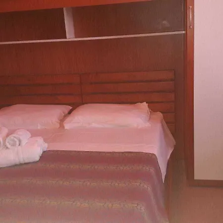 Giovanna Gms Bed & Breakfast *