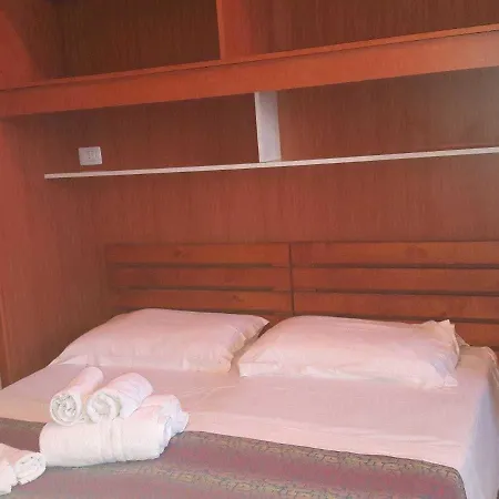 Bed & Breakfast Giovanna Gms *